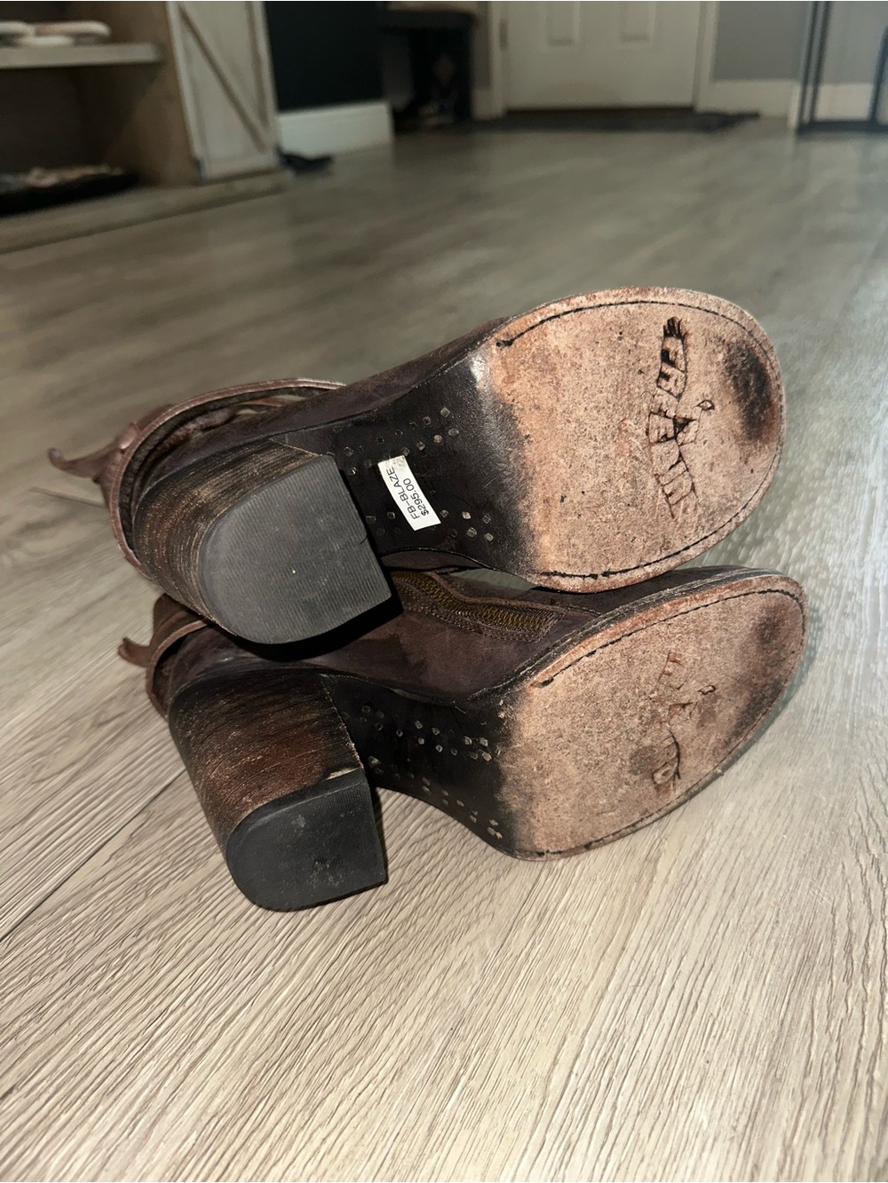 Freebird Blaze Brown Leather Booties Side Buckle Heeled Ankle Boots Size 7 - Picture 11 of 11